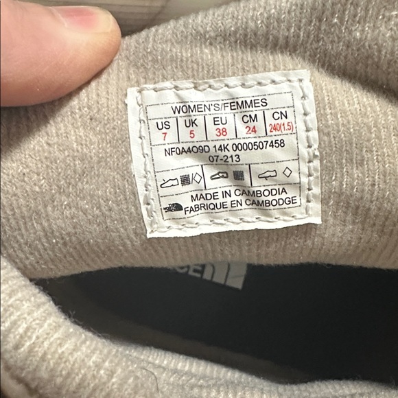 The North Face Thermoball Progressive Zip 2 Waterproof Booties Size 7 NWOT - Picture 8 of 16